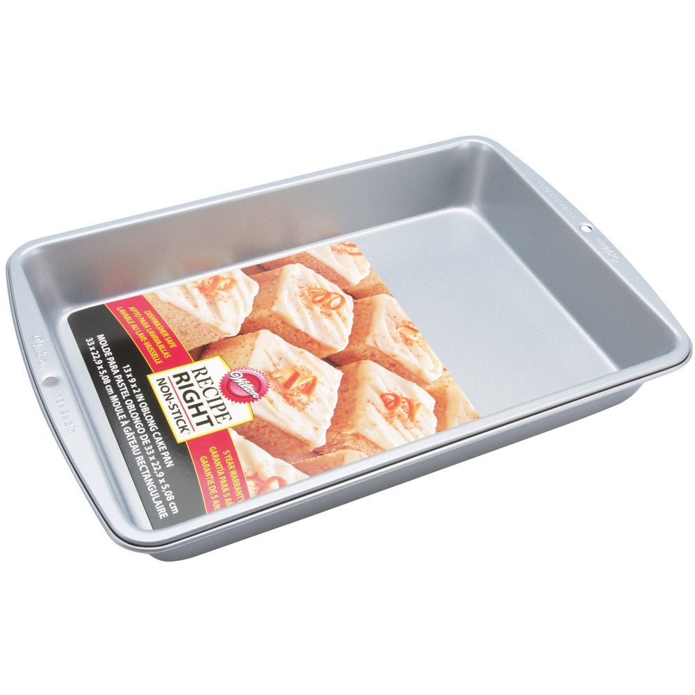 Wilton Recipe Right Non-Stick Oblong Cake Pan, Heats Evenly for Years of Baking Perfection,13 x 9-inches