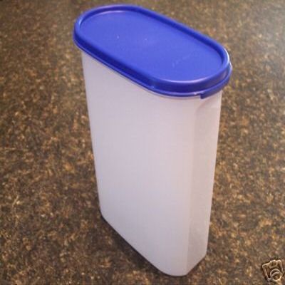 Tupperware MODULAR MATES 9.75c Oval # 4 New Blue Color Recommended