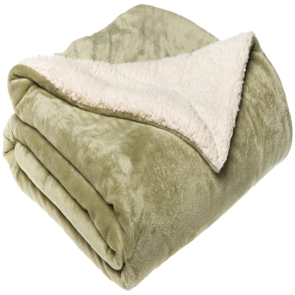 LCM Home Fashions Micromink/Sherpa Throw, Sage, 50-Inch by 60-Inch