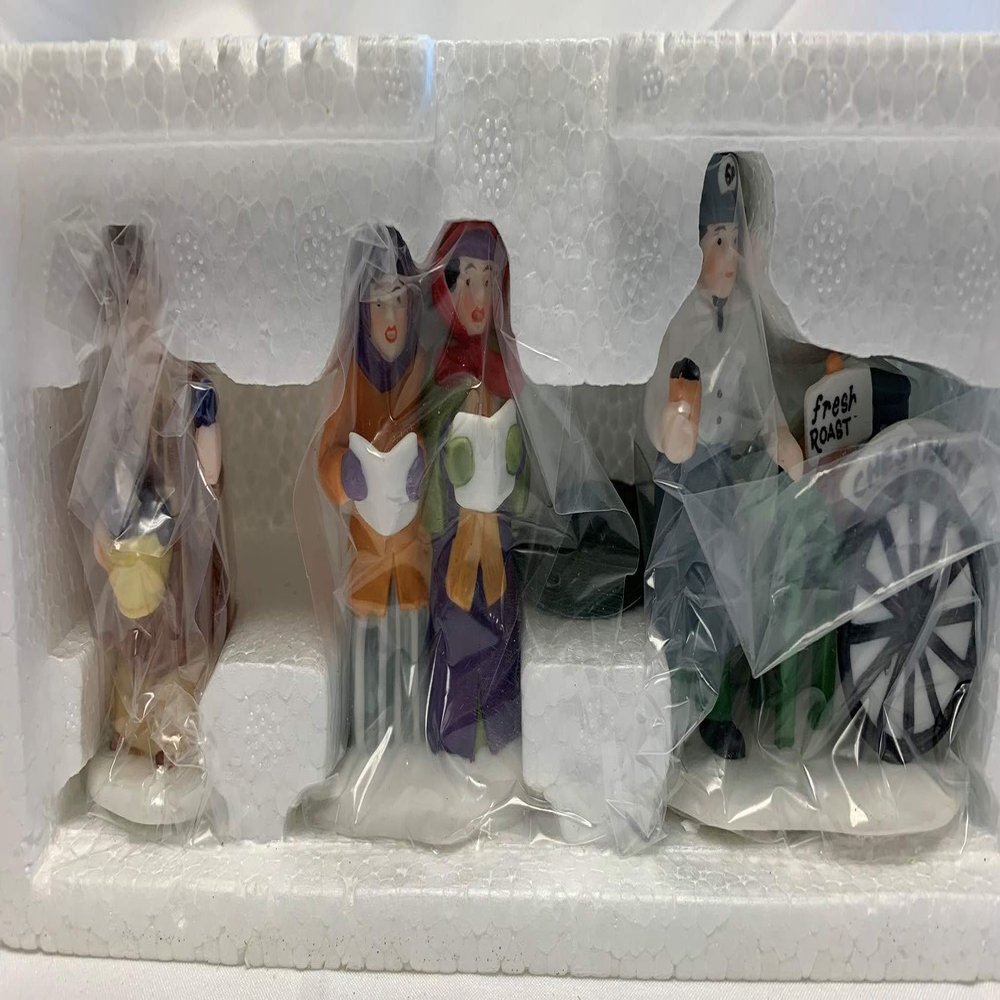 Department 56 Violet Vendor/carolers/chestnut Vendor - Set of 3 Retired
