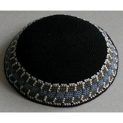 Knitted Kippah (Kippa, Yarmulke) - Black: 16cm