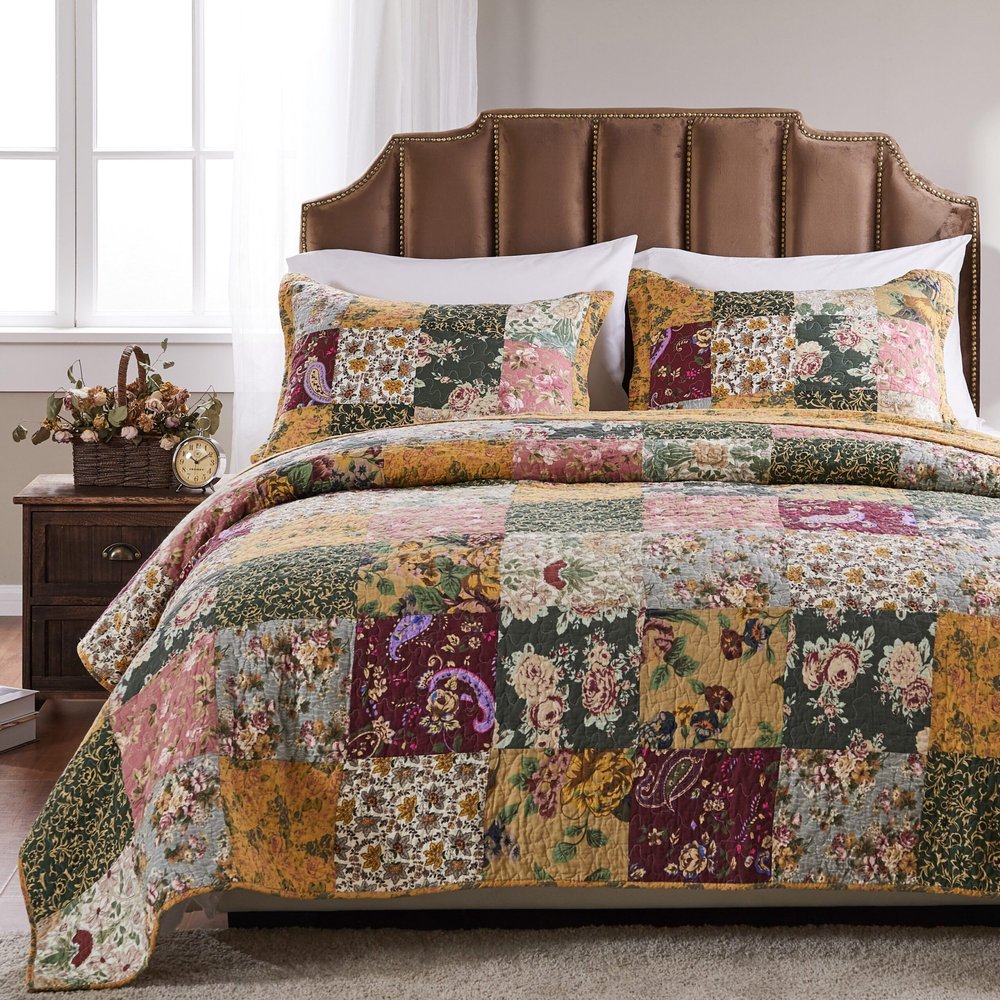 Greenland Home Antique Chic 100% Cotton Authentic Patchwork Quilt Set, Twin/Twin XL, Multicolor