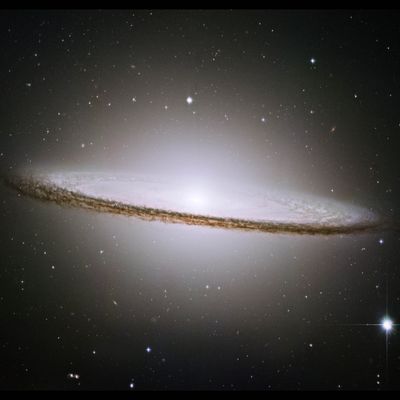 Hubble Space Telescope Photo The Sombrero Galaxy NASA Photos 8x10