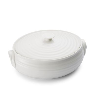 Portmeirion Sophie Conran Small Oval Casserole - 3.5 Pint, 9 Inch Fine Porcelain Bakeware Dish, Freezer to Oven to Table Cookware - Microwave & Dishwasher Safe