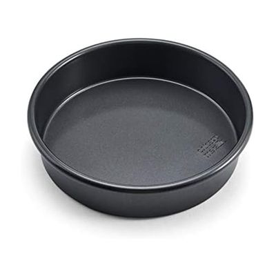 Chicago Metallic Professional Non-Stick Round Cake Pan, 8-Inch