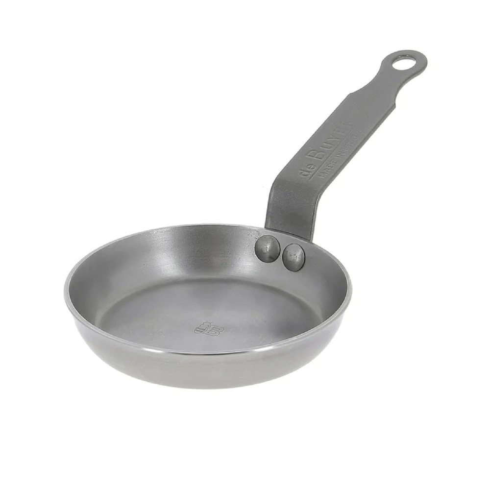 de Buyer MINERAL B Carbon Steel Egg & Pancake Pan - 4.75 Diameter - Naturally Non-Stick Finish - Made in France