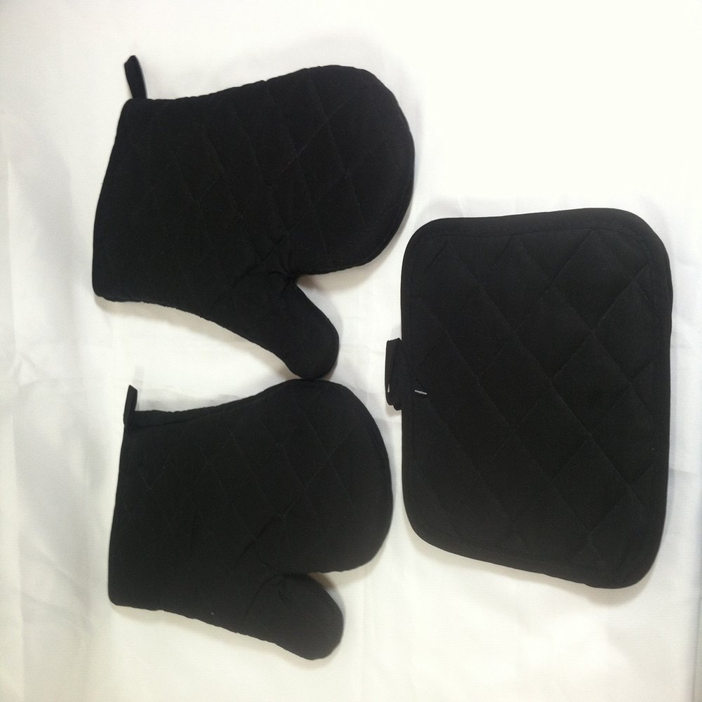 Kitchen Oven Mitt Pot Holder Kitchen Linens Oven Mitt Pot Holder Pack of 4 Oven Mitts & Pot Holders Kitchen Cooking & Baking Supplies (2 Pot Holders & 2 Oven Mitts) (black)