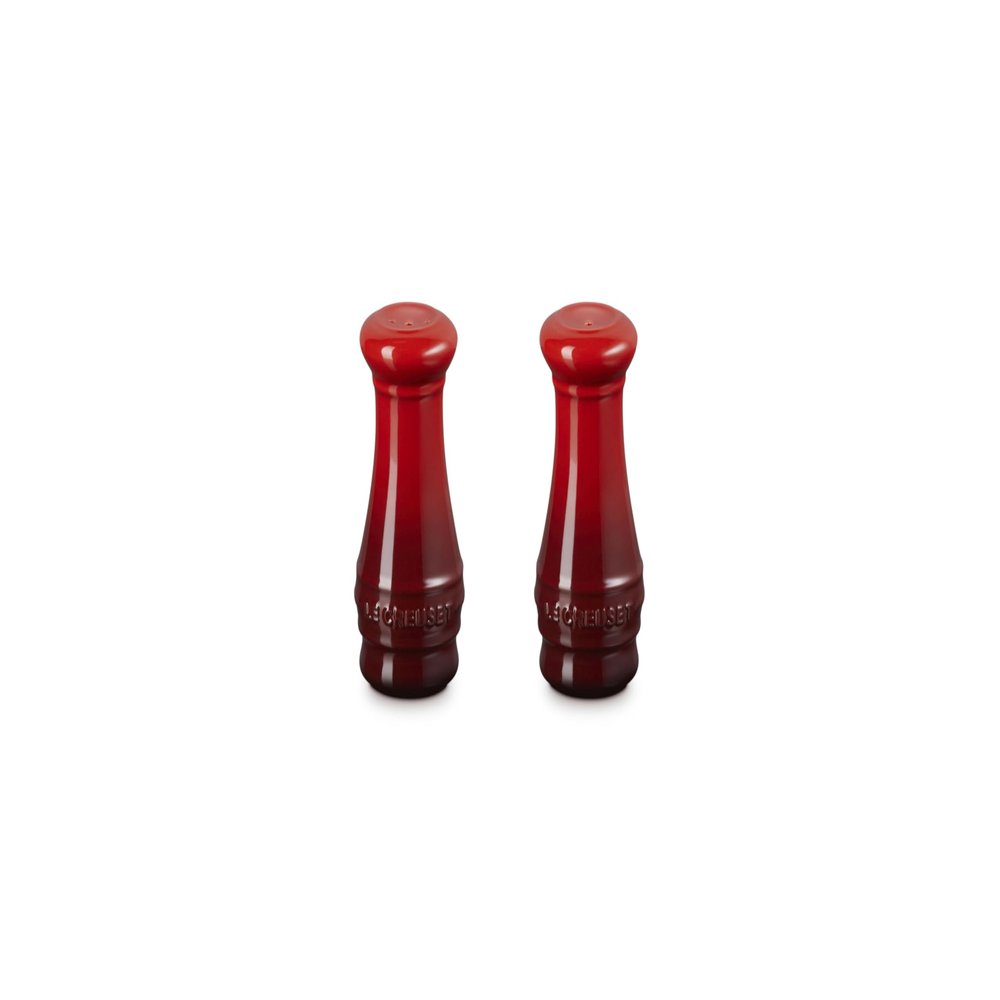 Le Creuset, Salt and Pepper Shaker Set of 2 - Cerise