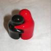 Kitchen Black & RED Embracing Hugging Ceramic Salt & Pepper Shakers Set Decor view 3