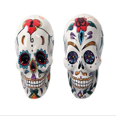 Pacific Giftware Day Of The Dead Skulls Salt Pepper Shakers Figurine Home Decor, multi-colored, 5 x 2