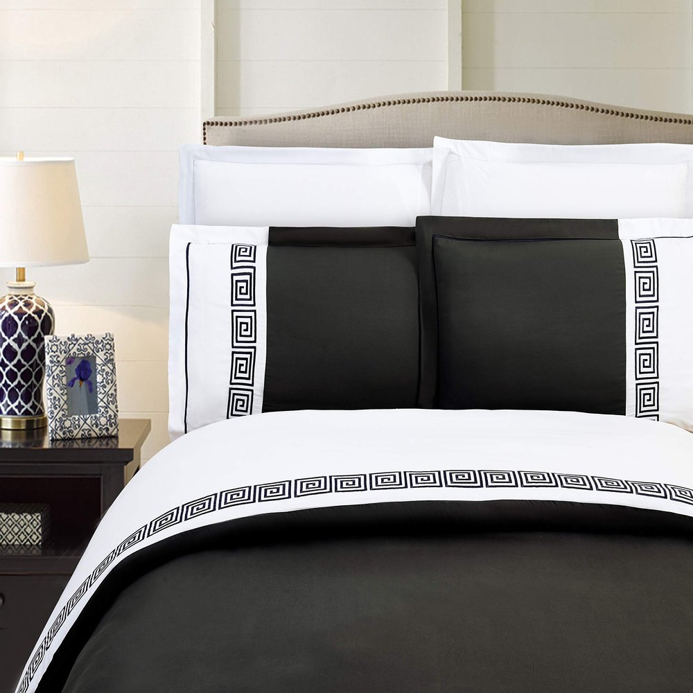 Elegant Comfort Luxurious Hotel Collection Super-Soft 1500 Thread Count Egyptian Quality 3-Piece Greek Pattern Duvet Cover Set, King, Black