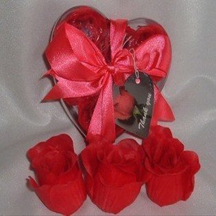 IGC Scented Rose Shaped Soaps in Heart Box - Red (Set of 72) with Satin Ribbon & Thank You Card - Wedding Favors