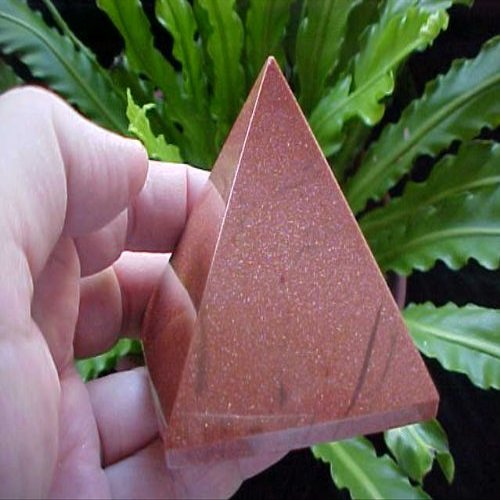 E3302 Gemqz Goldstone Carved Pyramid Large China !!