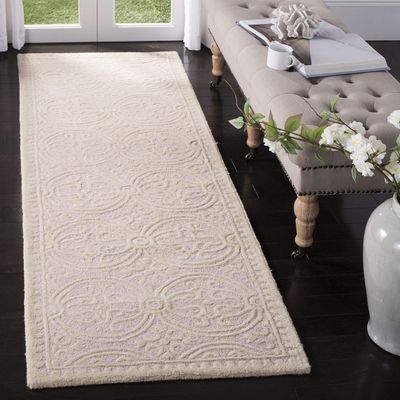 SAFAVIEH Cambridge Collection Runner Rug - 2'6" x 8', Light Pink & Ivory, Handmade Moroccan Wool, Ideal for High Traffic Areas in Living Room, Bedroom (CAM123M)