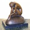Kunst & Ambiente - Art Nouveau Bronze - Sitting Lady - Signed by Milo - Sculptures for Sale - Decorative Figurine - Statue on Marble Base - Figure view 4