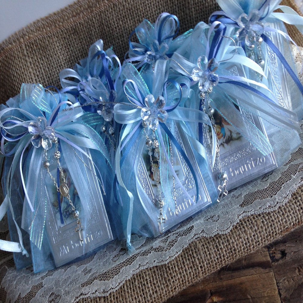 Hand made Baptism Favors Baby Blue 12pc / Prayer Books Covered in Repujado/recuerditos De Bautizo En Repujado Libritos De Oracion