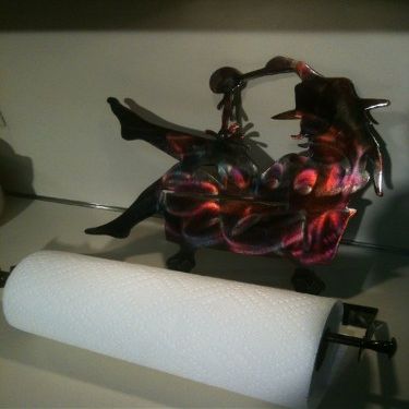 Towel Holder Cowgirl in Tub (C15)