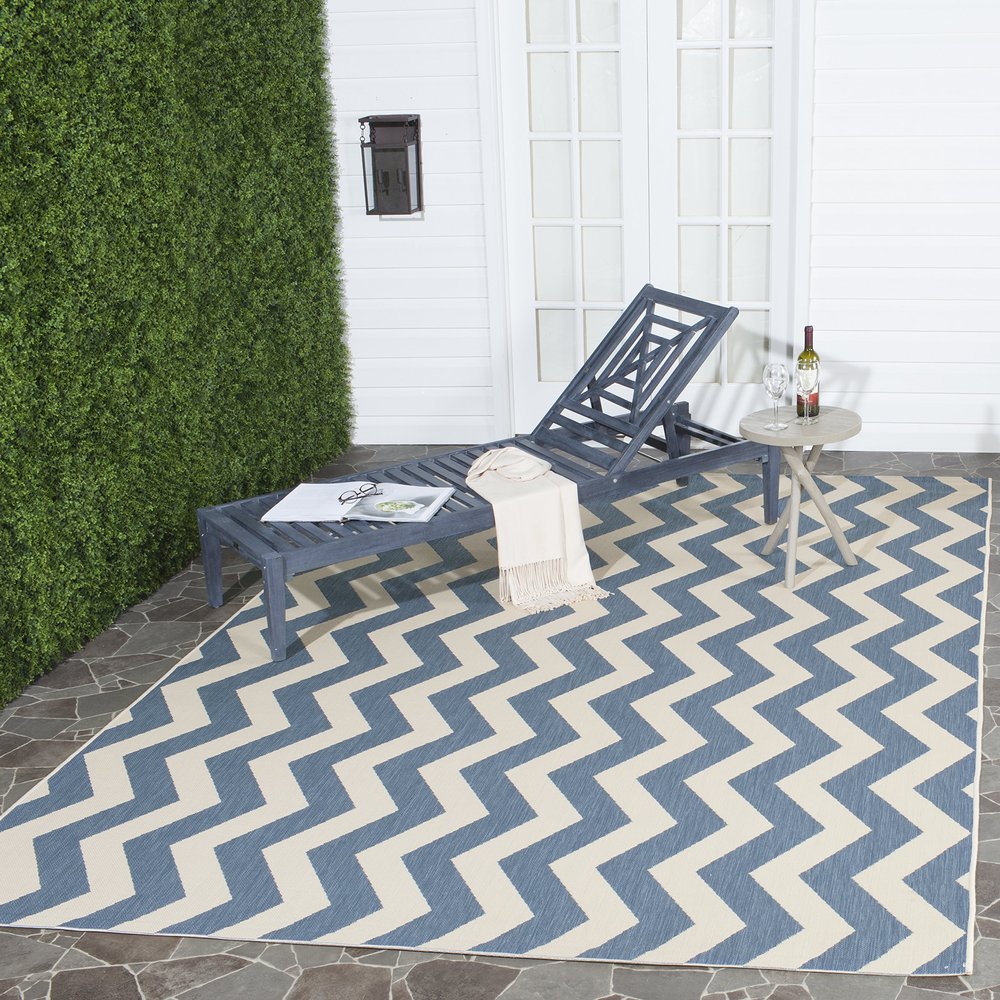 SAFAVIEH Washable Rug Outdoor Courtyard Collection - 7'10" Square, Blue & Beige, Non-Shedding & Easy Cleaning, Ideal for Patio, Backyard, Mudroom (CY6245-243)