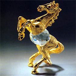 ASFOUR CRYSTAL 616-27G 4.4 L x 4.44 H in. Crystal Horse Animals Figurines