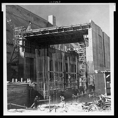 HistoricalFindings Photo: Grand Coulee Dam,Columbia Basin Reclamation Project,Washington,WA,Powerhouse