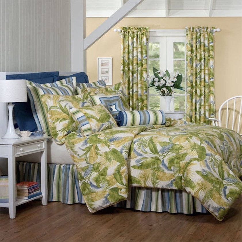 Thomasville Cayman 10 Piece Cal King Bedding Ensemble, 18" Bed Skirt