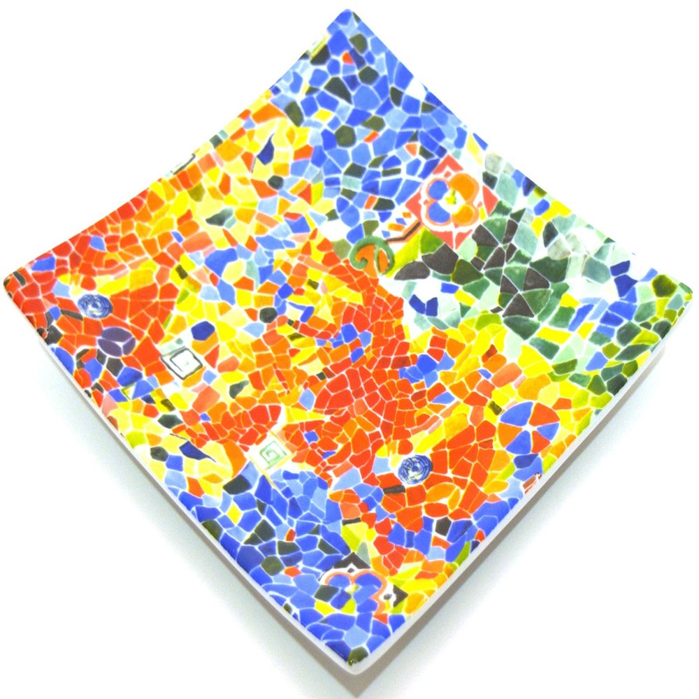 ART ESCUDELLERS Porcelain Tray Dong 20x20 Decorated in TRENCADIS Gaud Style. (Colour Aurora). 7.87'' x 7.87''