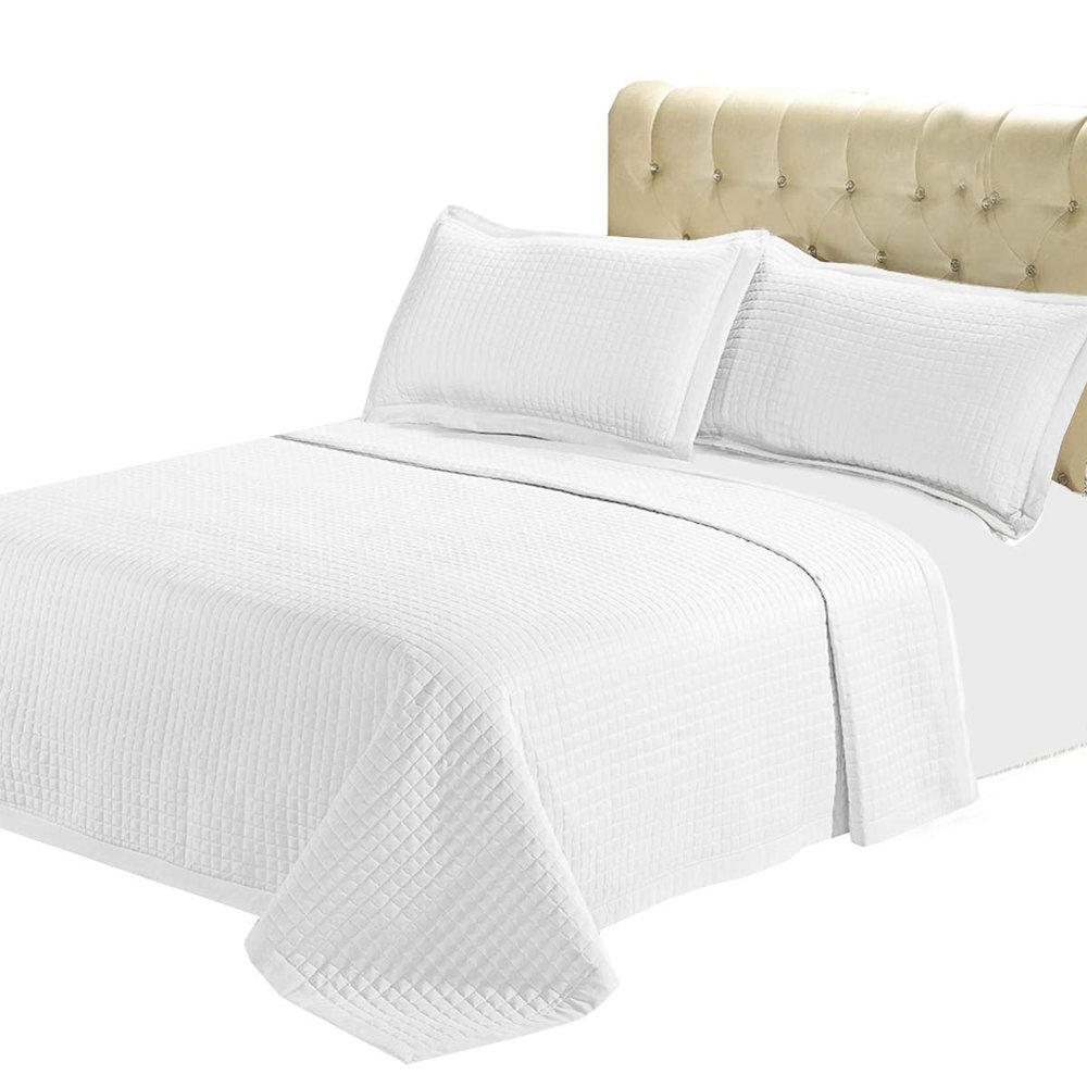 7- Pcs Bed Spread Set- King- White-Checkered Quilted Wrinkle-Free Microfiber Includes 3-Pcs Coverlets Set and 4-Pcs Sheet Set