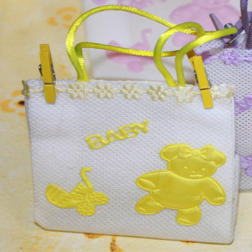 FavorOnline Yellow Mesh Bag with Embossed Teddy Bear, Baby Decoration and Handles - Pack of 10