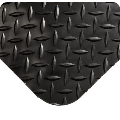 Wearwell 414.1516x3x8BK Diamond-Plate SpongeCote UltraSoft Mat, 8' Length x 3' Width x 15/16" Thick, Black