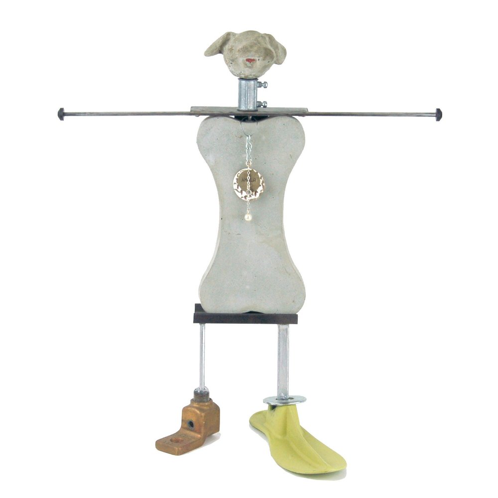 Alice, a functional and versatile display holder.