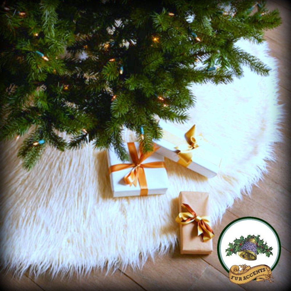 Classic Mongolian Shaggy Sheepskin Faux Fur Tree Skirt/Log Cabin Lodge Christmas Tree Skirt White Premium Quality Faux Fur Round (8' Diameter)