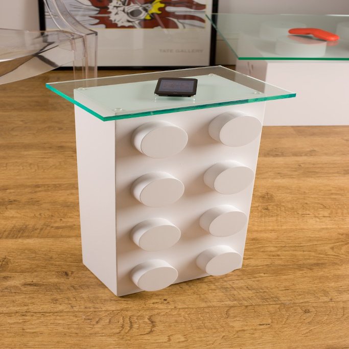 Ogel side table, blue