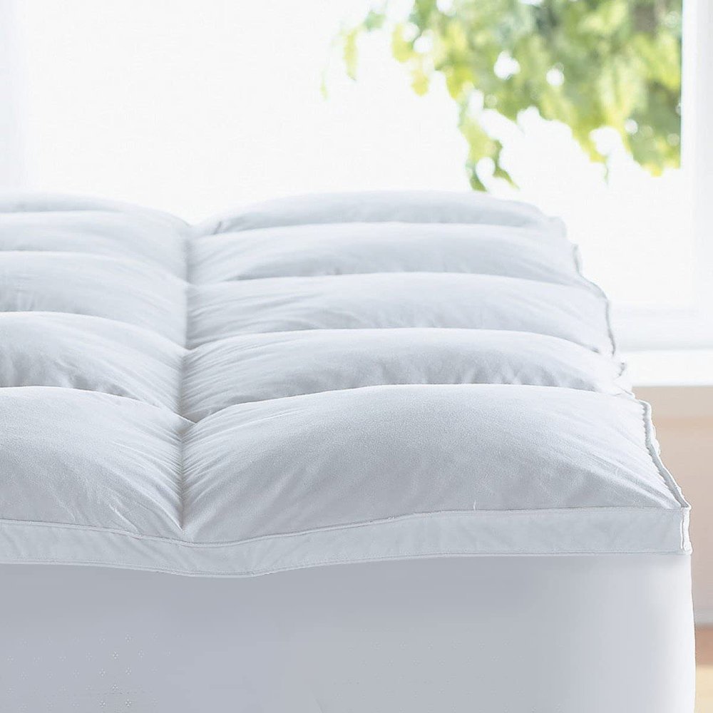 Home Sweet Home 300 Thread Count 100% Egyptian Cotton Hypoallergenic Down Alternative 2" Inch Mattress Topper with All-Around Fitted Bed Skirt - 1000 Grams Filling (Twin Size)
