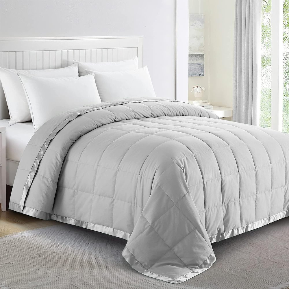 puredown Blankets King Size - Soft Lightweight Down Blanket for Bed, Cozy Warm Luxury Bed Blanket with Satin Trim, Light Grey (108"X90")