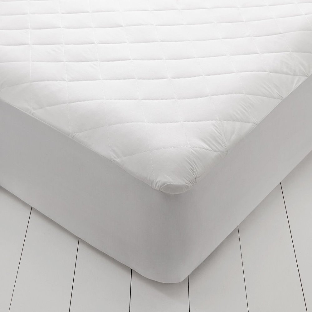 Continental Bedding Quilted Fitted Mattress Pad Protector 100% Cotton Top Soft Breathable Cover Light Polyester Fill Fits Mattresses Up to 18 Inch Deep
