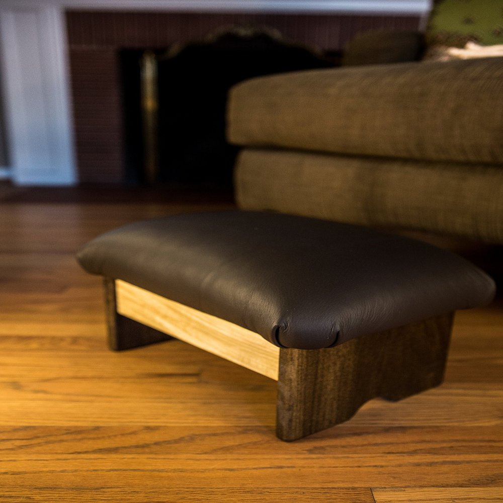 KR Ideas Padded Foot Stool: Dark Chocolate Truffle Leather (Made in The USA) (9" Tall - Chic Frame)