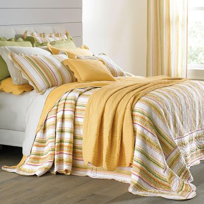BrylaneHome Bedding Lightweight All Season Florence Quilted Oversized 100% Cotton Ultra Supreme Softness Bedspread - Twin, Dandelion Stripe