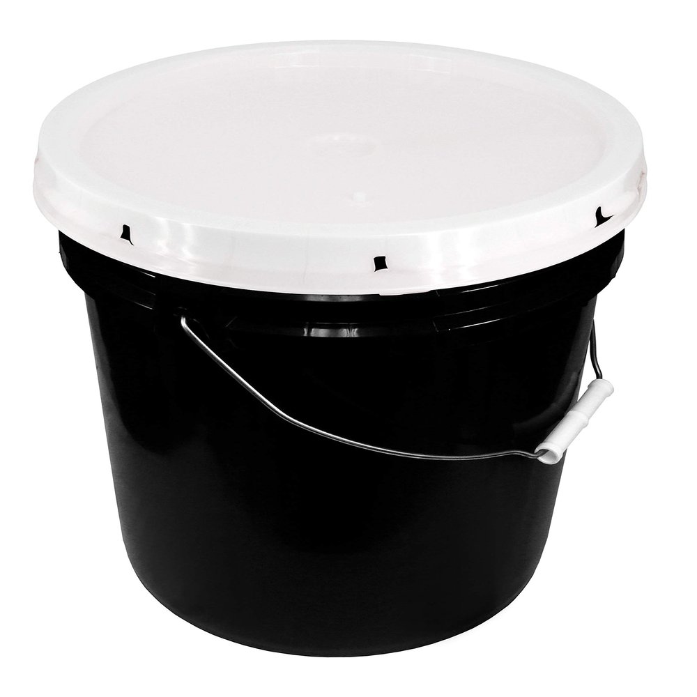 Black 5 Gallon 90 mil Bucket with Snap On Lid (White)
