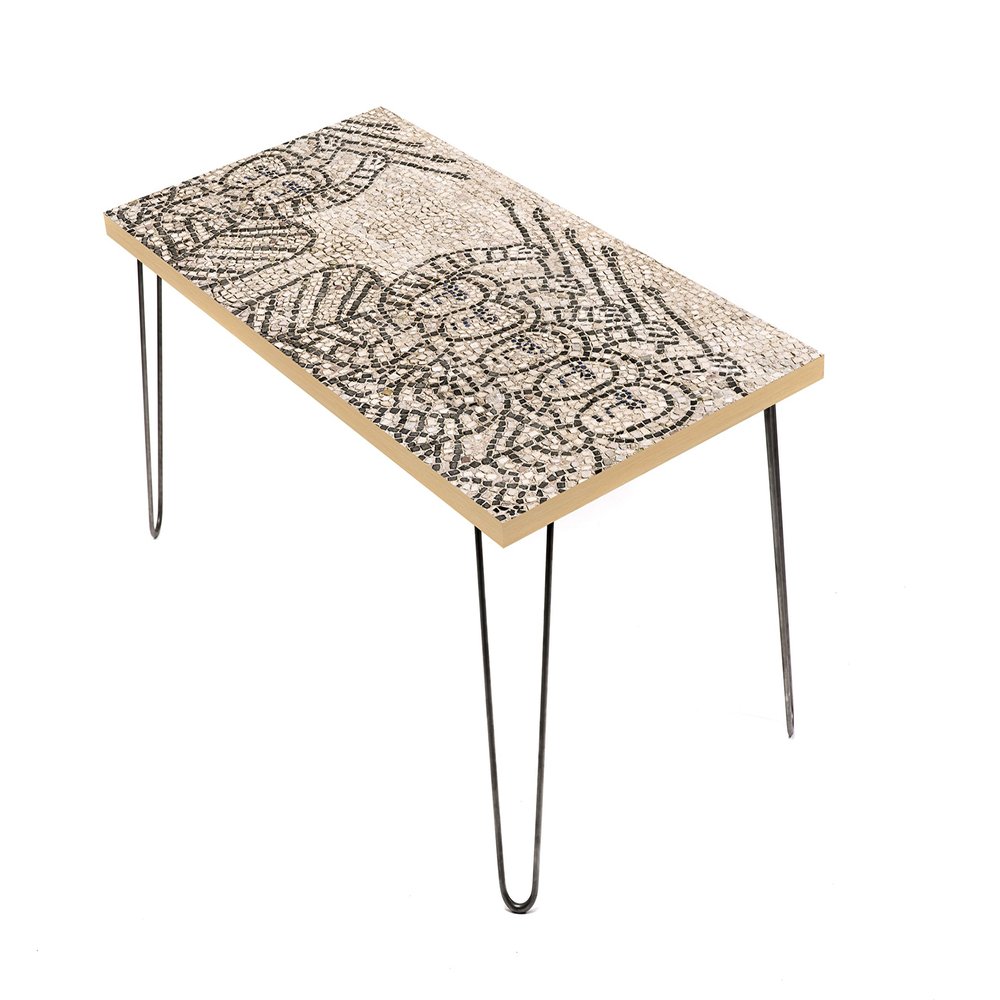 LAMOU Galla's Crusaders 24 Inches Coffee Table