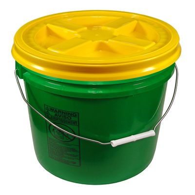 Green 5 Gallon 90 mil Bucket with Gamma Seal Lid (Yellow)