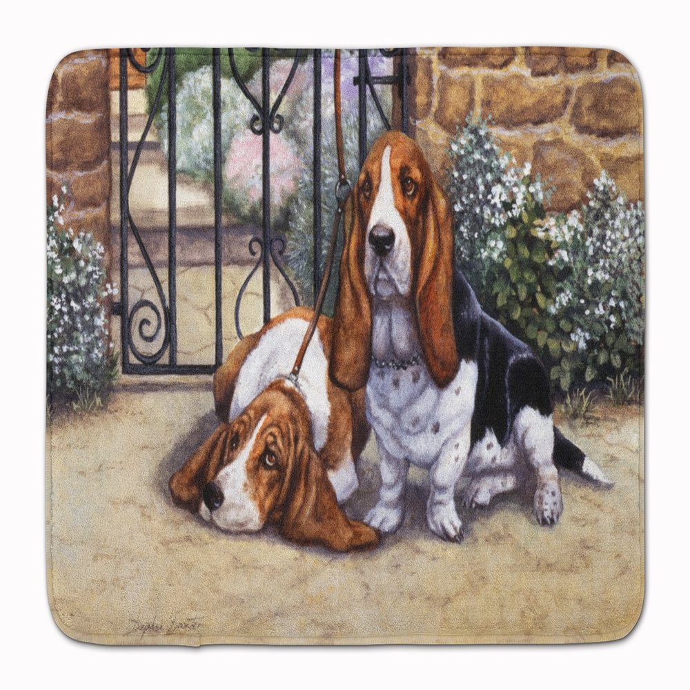 Caroline's Treasures BDBA0312RUG Basset Hound at The gate Floor Mat, 19" x 27", Multicolor
