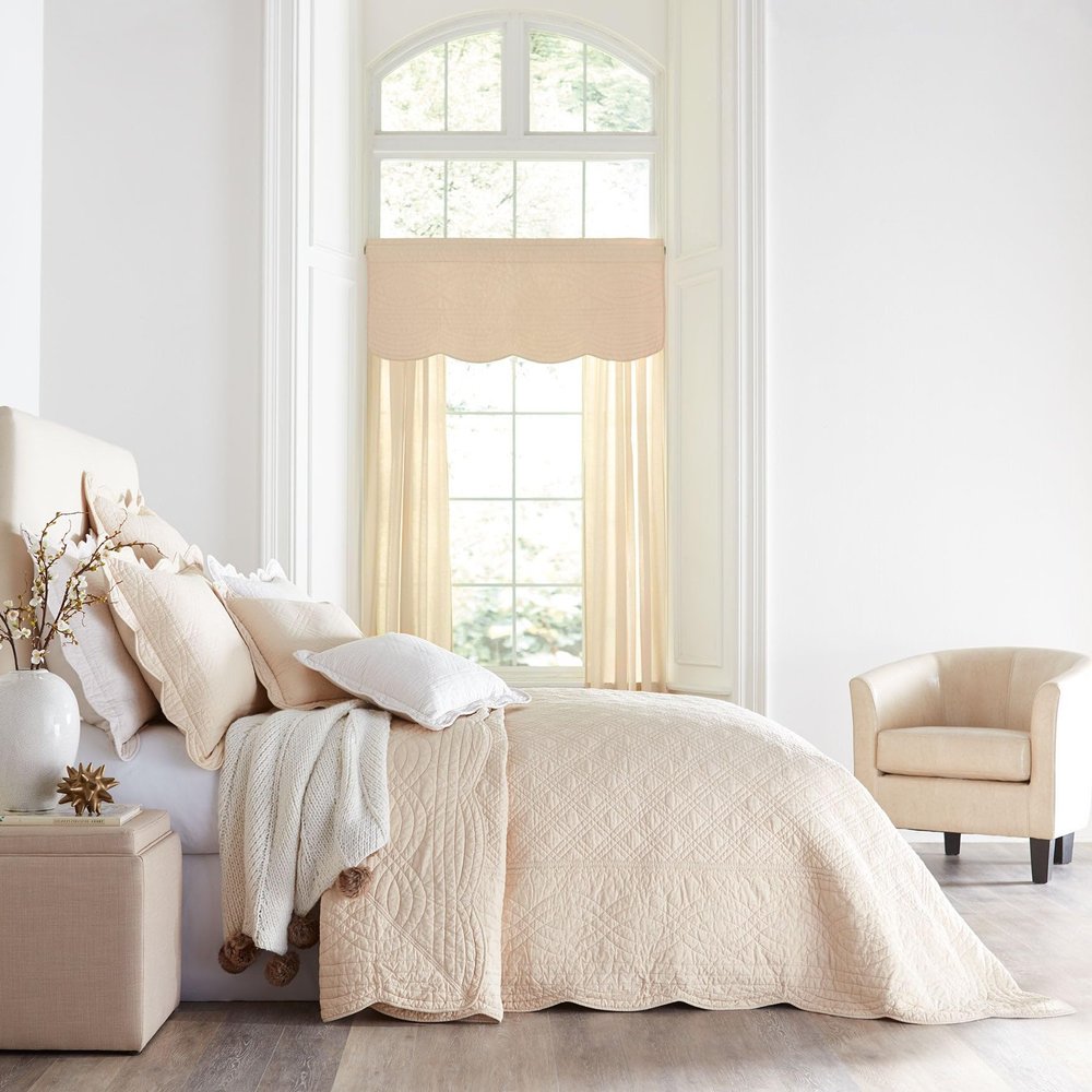BrylaneHome Bedding Lightweight All Season Florence Quilted Oversized 100% Cotton Ultra Supreme Softness Bedspread - Twin, Oatmeal