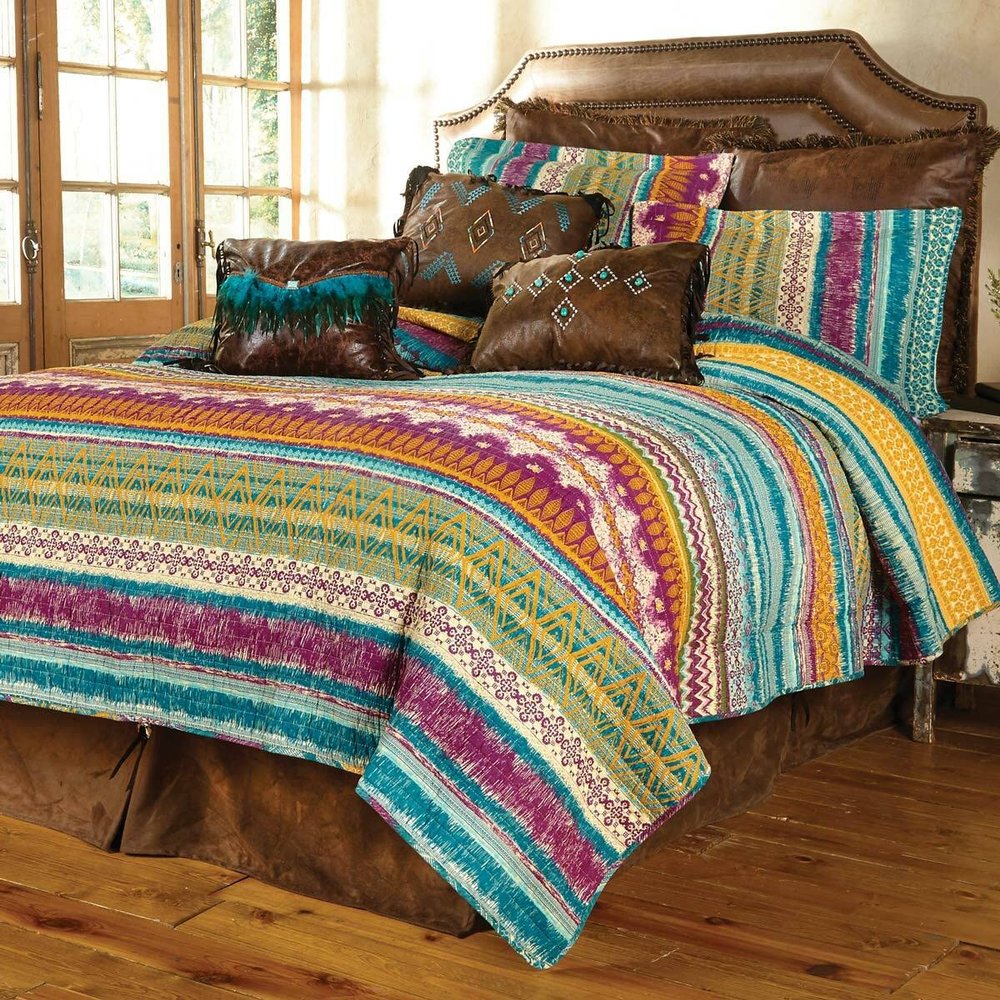 BLACK FOREST DECOR Fuchsia Tribal 2-Piece Quilt Bed Set - Twin