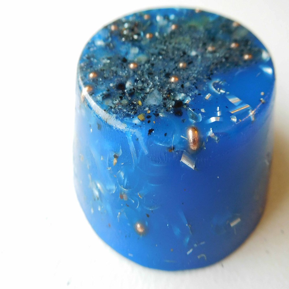 Blue Tower Buster Orgone Generator Energy Accumulator 528Hz/7.83Hz/Advance Harmonics Many Beautiful Ingredients and Colors!! (Tower Buster, Blue)