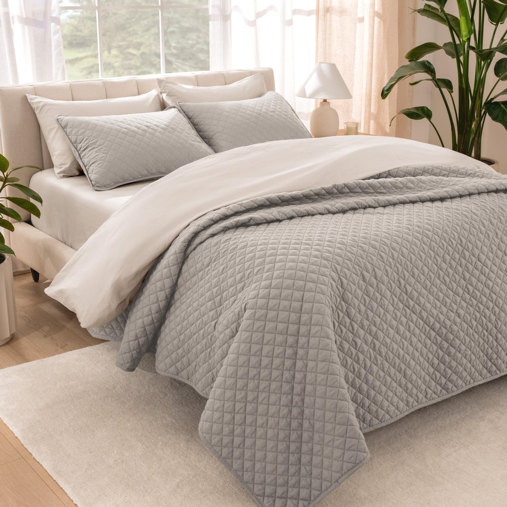 Bare Home Coverlet Set - Full/Queen - Lightweight Bed Decor - Comforter Alternative - All-Season Quilted Bedspread (Full/Queen, Light Grey)
