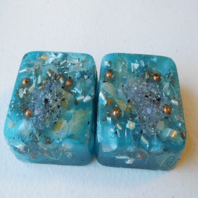 Aqua Blue Glow 2 Mini Cube Tower Busters Crystal Orgone (Aqua Blue Glow)