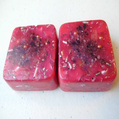 Magenta 2 Mini Cube Tower Busters Crystal Orgone (Magenta)