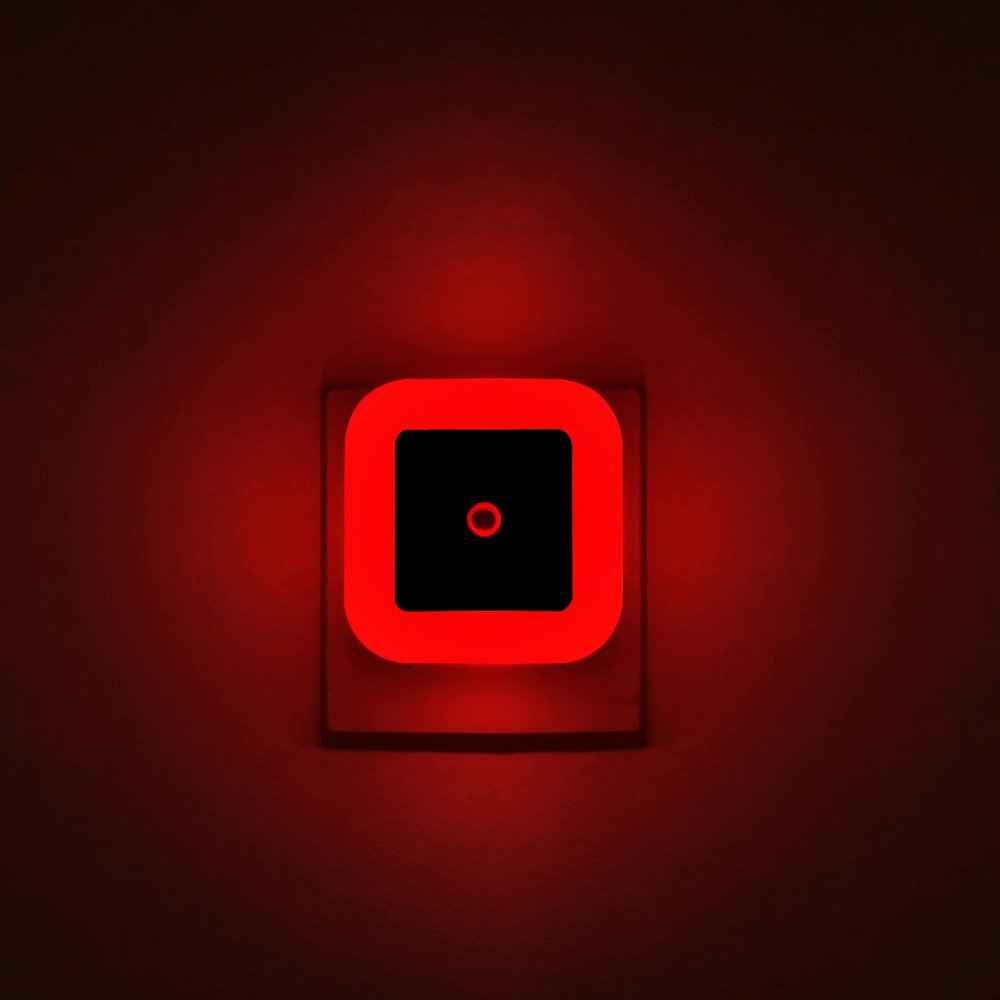 Elsent [ Pack of 4 ] Red LED Night Lights for Sleeping, Plug into Wall Lights with Light Sensor (Unique Pink Cover Design)