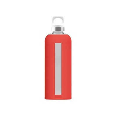Sigg - Star Water Bottle - BPA-Free, Leak-Proof Glass Bottle, Anti-Shock - Non-Slip Silicone Case - Designed in Switzerland - Scarlet - 28 Oz