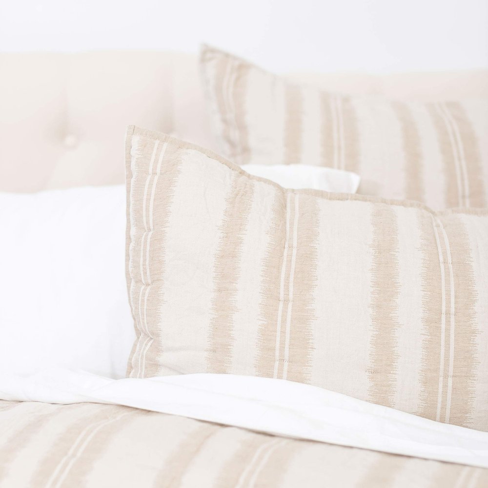 C&F Home Farren Queen Quilt Full/Queen Beige